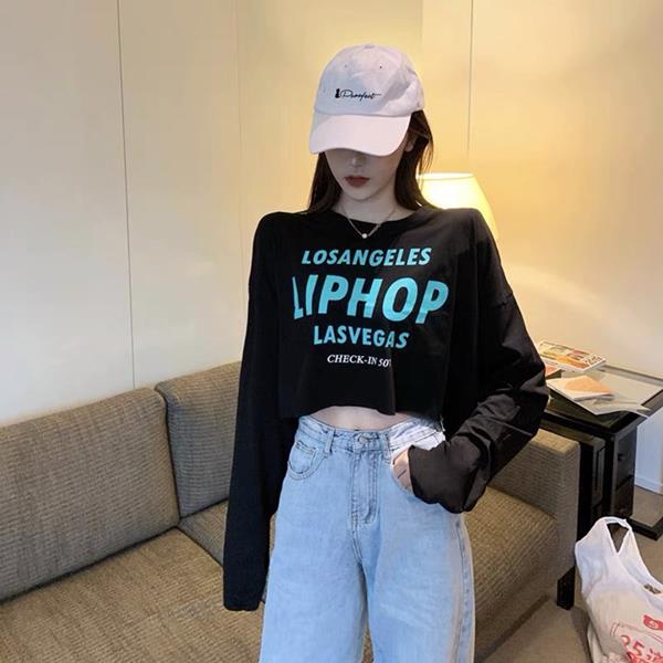 Áo Croptop Tay Dài Chữ Liphop